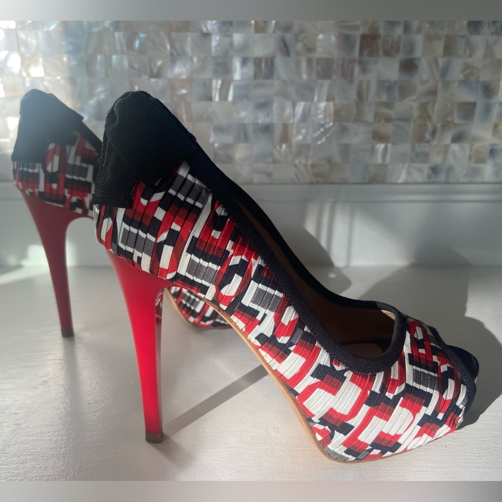Ballin high heeled pumps